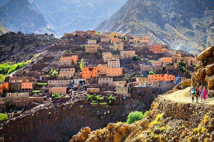Full-Day Tour To Majestic Atlas Mountains and Berber Villages Including Lunch