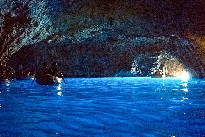Naples Shore Excursion: Capri Day Trip with Lunch from Naples