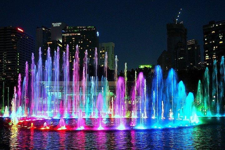 KL Evening Tour with Symphony Fountain Show & KL Tower Ticket SIC
