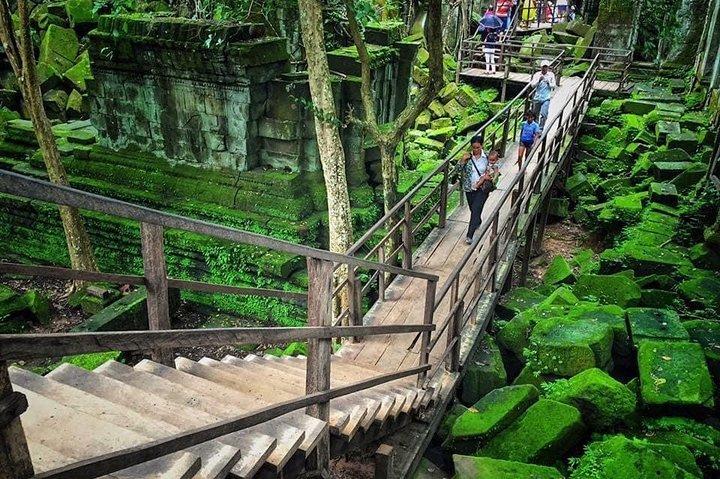 Full-Day Beng Mealea & Koh Ker Temples Tours