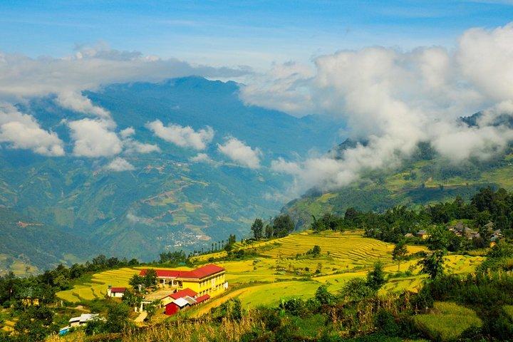 Sapa Villages trekking and homestay 2 Days/ 1 night package tour: best selling
