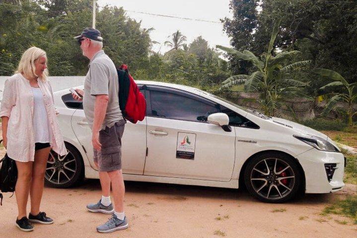 Transfer between Colombo (CMB) Airport and Lavendish Beach Resort