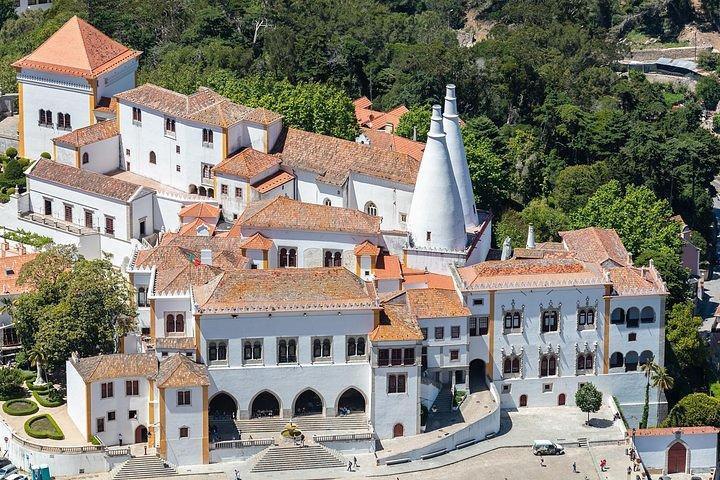 Private tour half day Sintra-Cabo Roca-Cascais-Portuguese Riviera