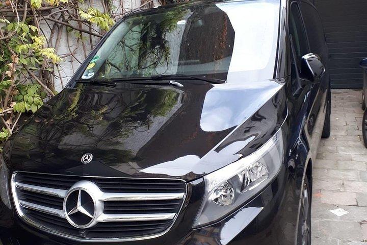 Brussels Shuttle Transfer  Paris-Charles de Gaulle Airport (1 to 8 PLACES)