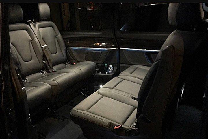 Brussels Airport Shuttle Transfer  Brussels (1 to 8 PLACES)