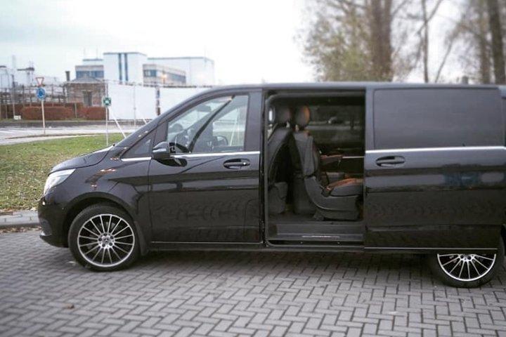 Taxi Shuttle DE Brussels Airport  SPA (1 to 8 SEATS)
