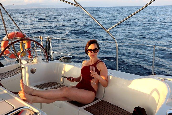 Barcelona Private Sailing Cruise with Drinks & Snacks
