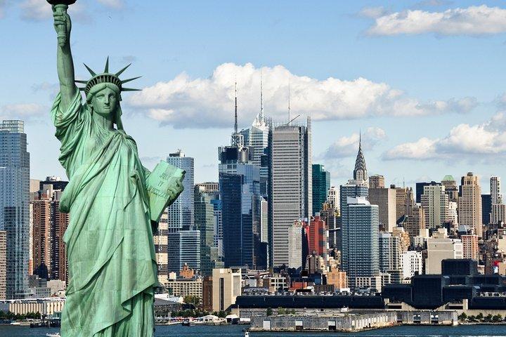 Private Transfer: Newark Airport EWR to New York by Business Car