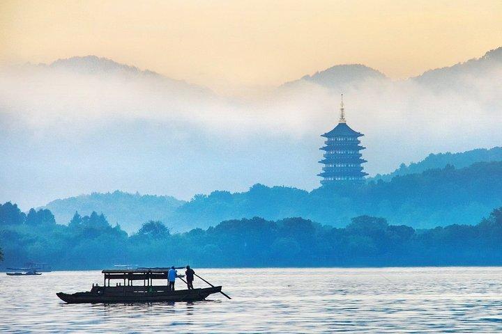 Hangzhou Private Amazing English Tour Guide Service