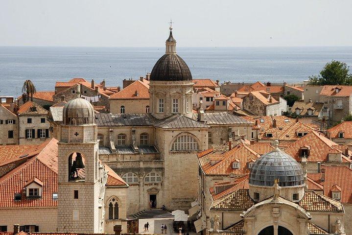 Dubrovnik Private walking tour of the Old Town w/ cruise transfer
