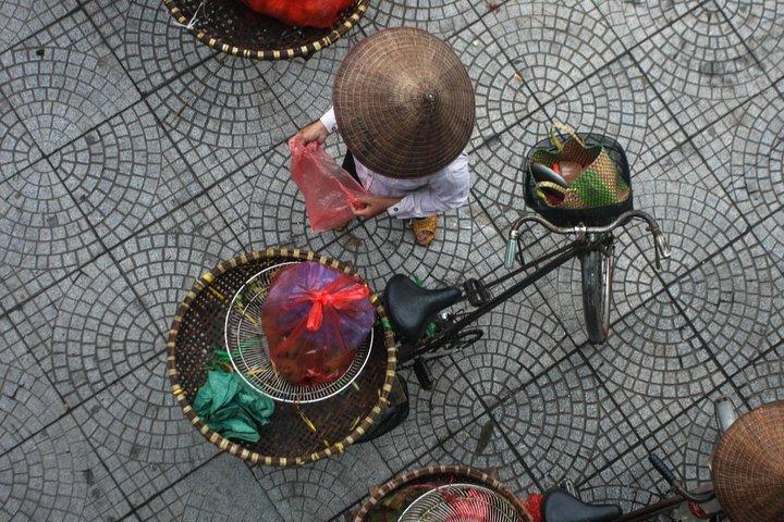 Hanoi by dawn Photo Tour