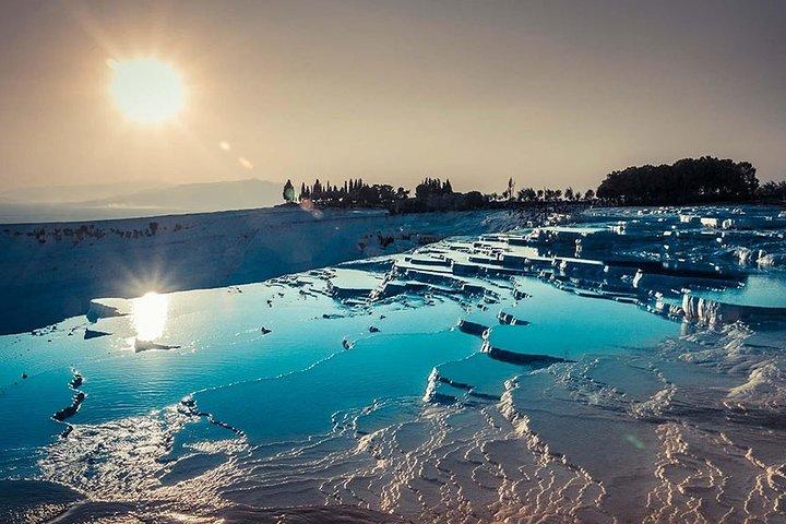 Private Transfer From Izmir Airport to Pamukkale