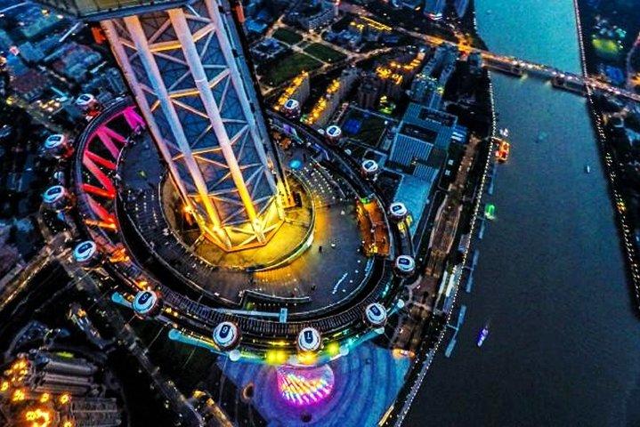 Private Guangzhou Night Tour with Canton Tower and Pearl River VIP Class Cruise