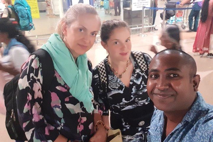 Sri Lanka Airport(BIA CMB) to Udawalawa Pickup And Drop|Private Transfer