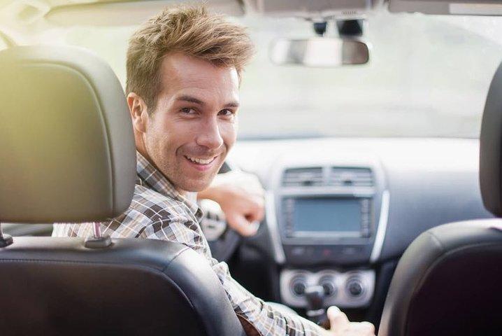Prague to Berlin - private transfer with 2 hours of sightseeing