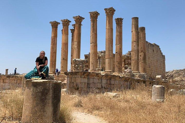 Private Tour Jerash and Dead Sea with lunch