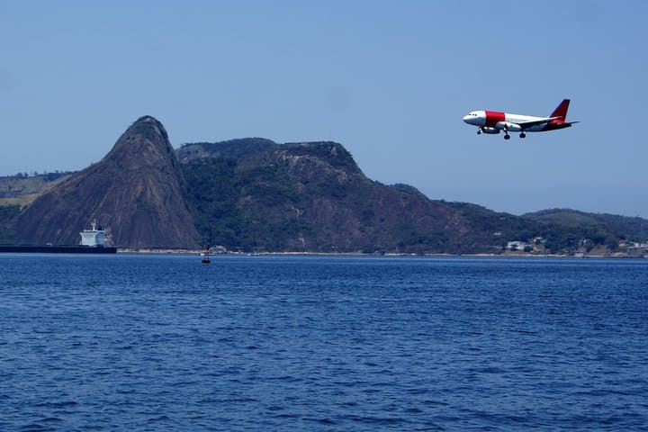 Shared Shuttle Between Fortaleza Airport and Cumbuco or Aquiraz Hotels