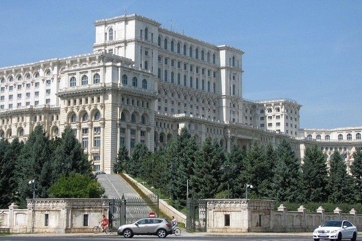 8h Bucharest City Tour Private Tour