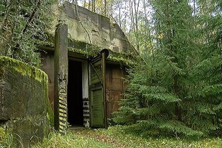 Full-Day Private Trip to Nuclear Missile Base and Secret Soviet Bunker