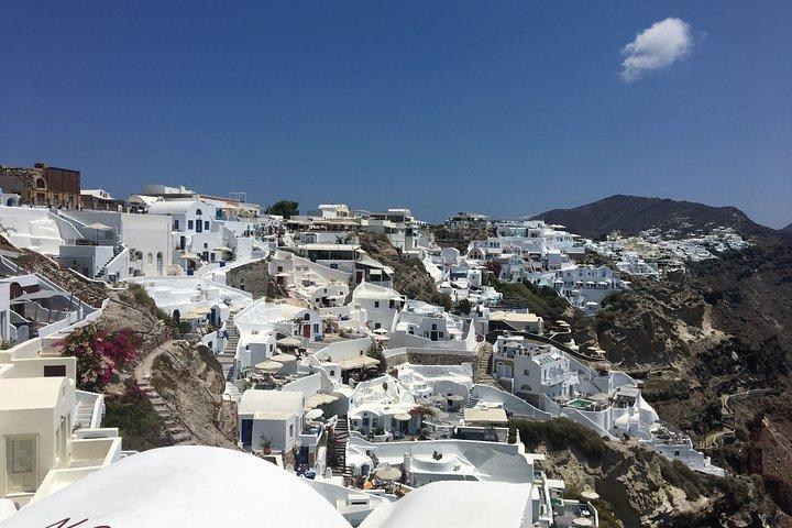 From Prehistoric Akrotiri to Iconic Oia ,by a licensed guide