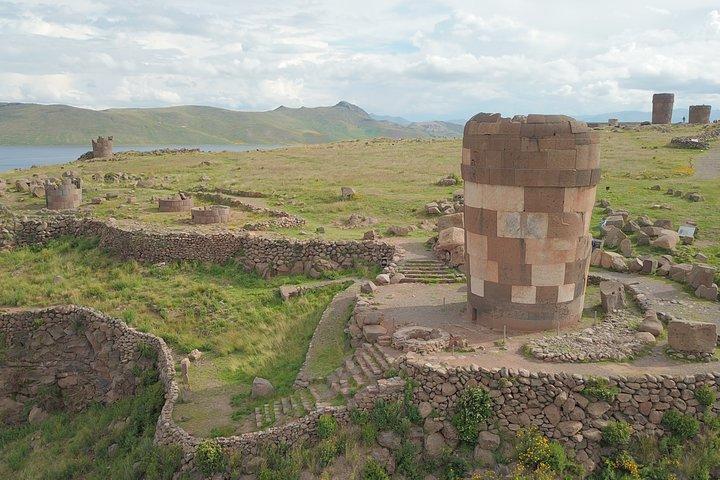 Sillustani Tombs Half Day Tour from Puno