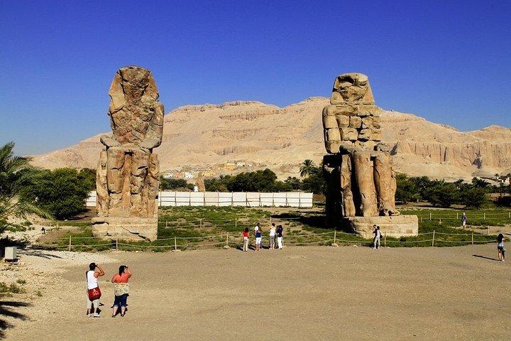 From Hurghada: Day Trip to visit Luxor and Valley of the Kings