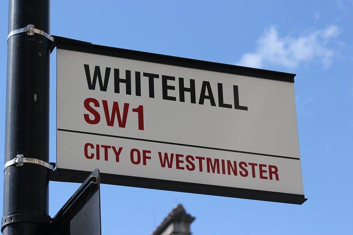 London: Royal London & Windsor Castle by Train Tour