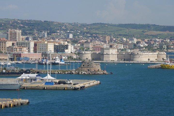 Rome Airport FCO Transfer to Civitavecchia Port by Business Car