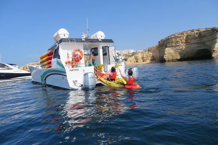 Benagil Kayak Tour On Board a Fantastic Catamaran