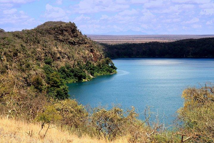 Private Tour of Lake Duluti with Lunch