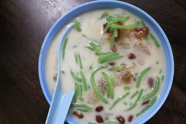 Eat Like A Local: Penang Street Food Tour