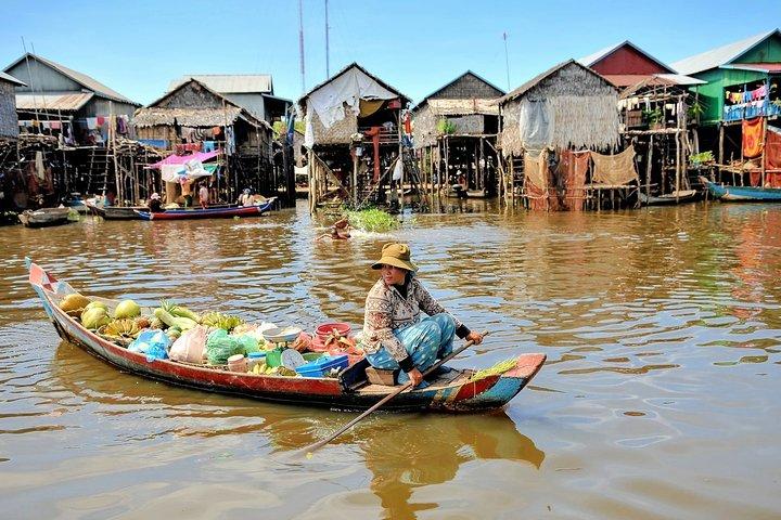 Kompong Pluk floating and sunset