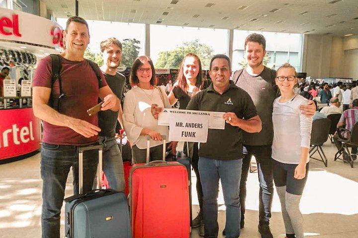 Colombo City to Colombo (CMB) Airport Private Transfer