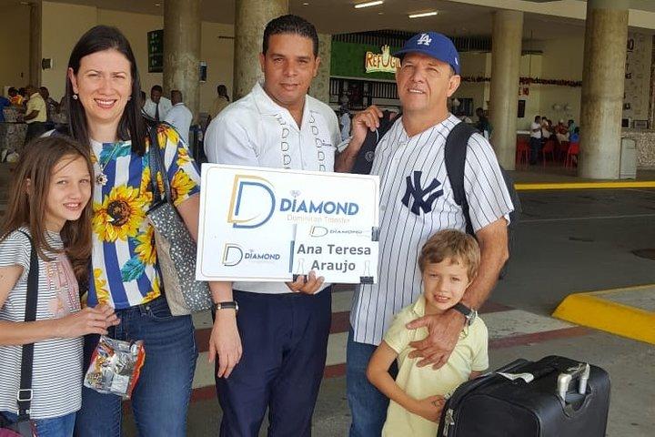 Private Transfer 1 way Punta Cana Airport and Bayahibe, La Romana
