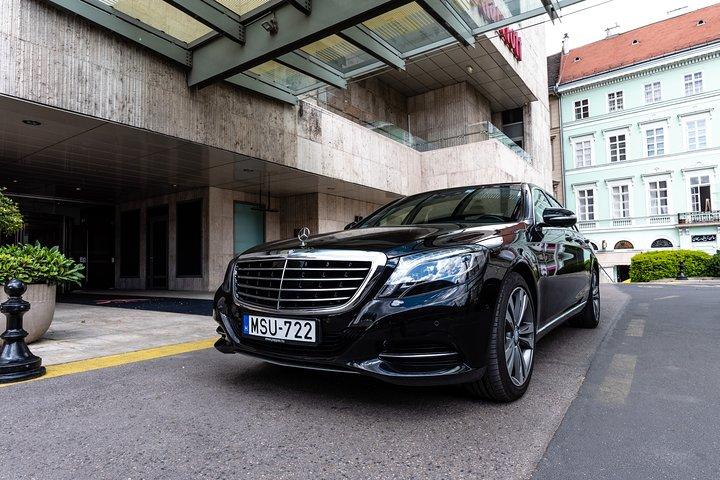 Budapest Private Airport Transfer in a Luxury Car