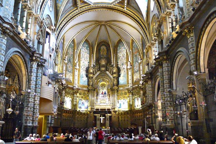 Montserrat Tour with Optional Black Madonna + Cogwheel/Cable Car