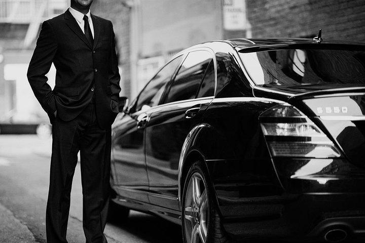 Lisbon Airport Transfer to Caparica or Almada