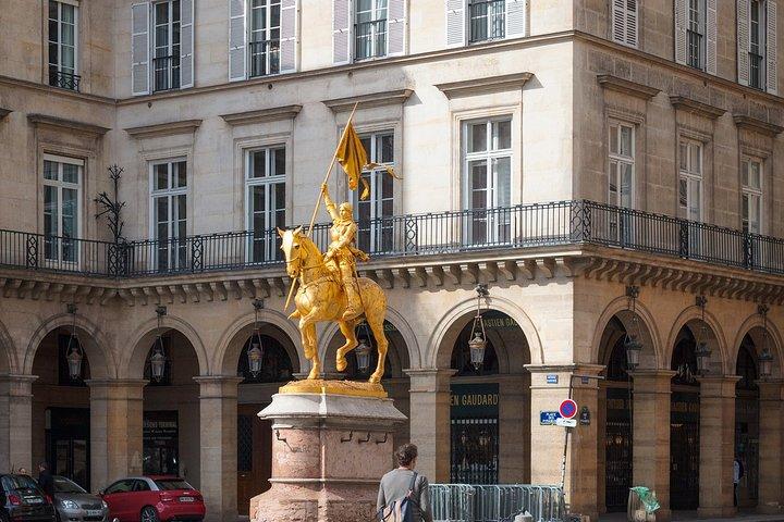 Bastille's Architecture & Artisans Self-Guided Walking Tour