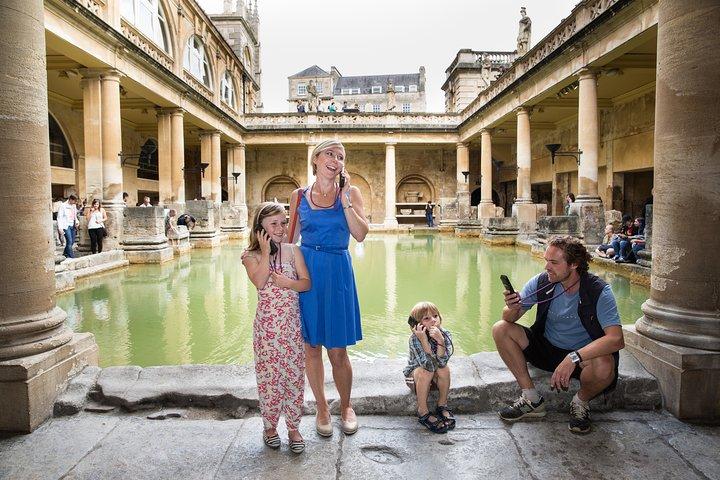 Stonehenge, Roman Bath & Salisbury Cathedral Private Tour