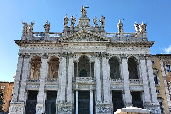 Rome: Between Holy Doors Small Group Walking Tour