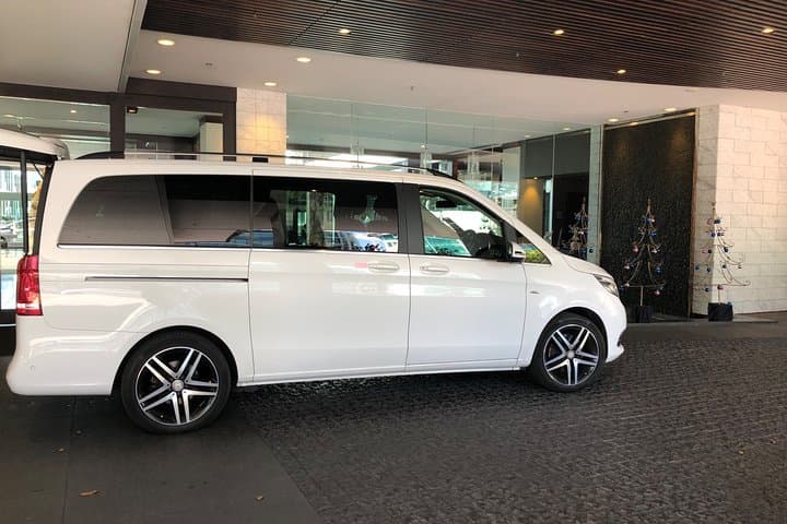 Auckland's Golf Day Trip - Luxury Golfers Transport