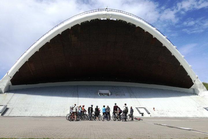 Tallinn Bike Tour with Electric Bikes