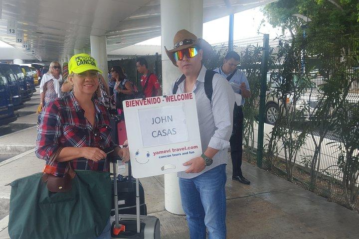 Private transfer to Cancun Airport from hotels in Cancun Area