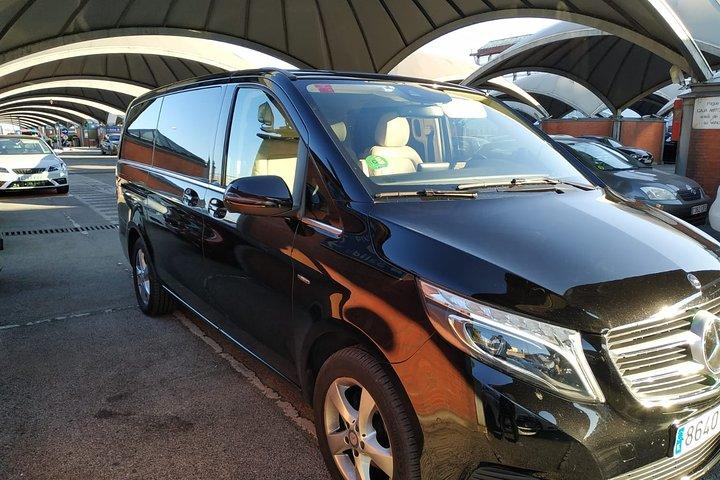 Madrid Barajas Airport Private Transfer To Madrid City