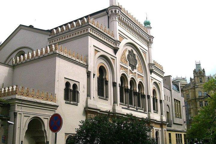 Rent-a-Friend in Prague