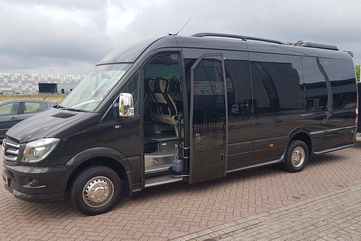 Taxi minibus Transfer Amsterdam to Rotterdam Cruise port
