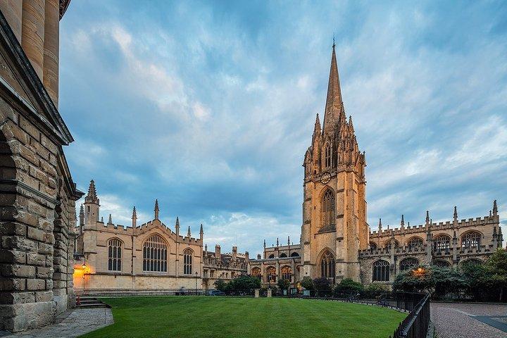 Private Day Tour to Oxford and The Cotswolds