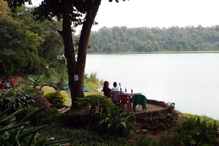 Lake Duluti Canoeing and Hiking Day Trip from Arusha