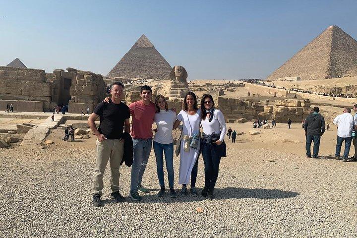 Guided Day Tour: Giza Pyramids, Sphinx, Saqqara and Dahshur Pyramids From Cairo