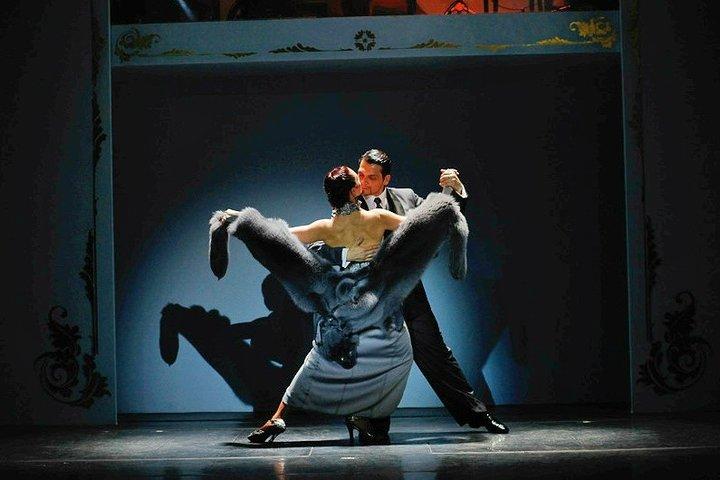 Cafe de los Angelitos Tango Show in Buenos Aires